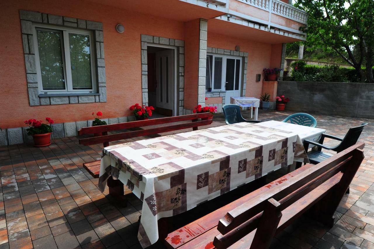 Apartmani Margeta Ραμπ Εξωτερικό φωτογραφία